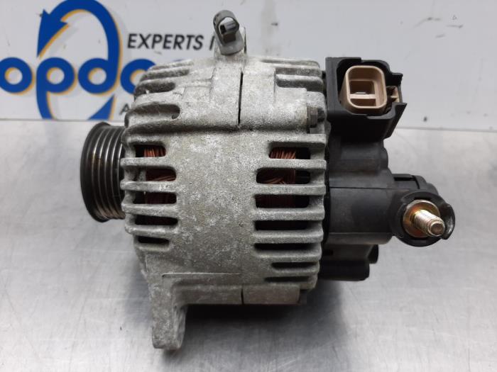 Begagnade Dynamo Kia Magentis (GD) 2.5 V6 24V Pris € 42,00 Marginaltabell erbjuds av Gebr Opdam B.V.