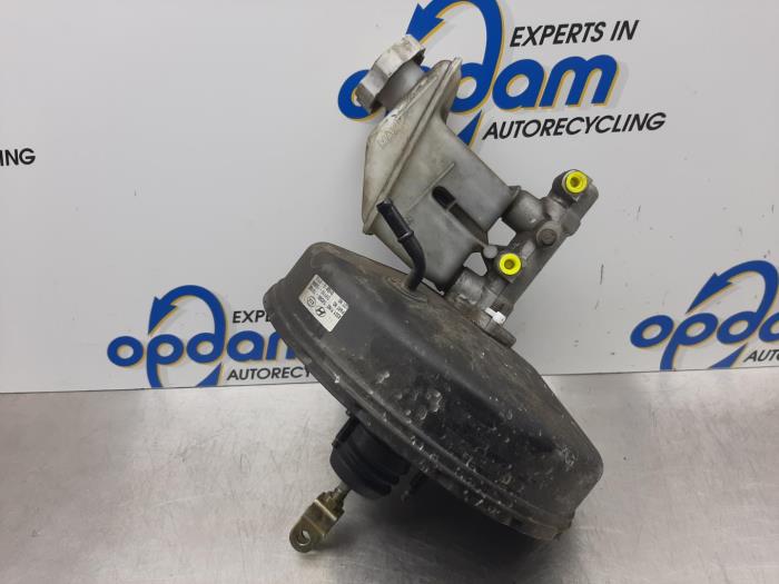 Usados Servofreno Hyundai Accent 1.4i 16V Precio € 64,00 Norma de margen ofrecido por Gebr Opdam B.V.