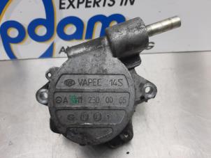 Used Brake servo vacuum pump Mercedes C-Klasse Price € 60,00 Margin scheme offered by Gebr Opdam B.V.