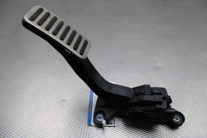 Begagnade Gaspedalsensor Kia Niro I (DE) E-Niro 64 kWh Pris € 64,00 Marginaltabell erbjuds av Gebr Opdam B.V.