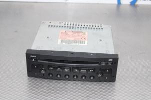 Usagé Radio/Lecteur CD Citroen C3 (FC/FL/FT) 1.6 16V Prix € 35,00 Règlement à la marge proposé par Gebr Opdam B.V.