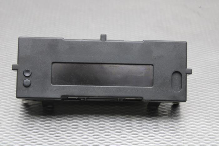 Begagnade Innerdisplay Renault Clio III (BR/CR) 1.5 dCi 70 Pris € 34,00 Marginaltabell erbjuds av Gebr Opdam B.V.
