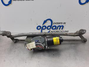 Używane Silnik i mechanizm wycieraczki Peugeot 106 II 1.1 XN,XR,XT,Accent Cena € 35,00 Procedura marży oferowane przez Gebr Opdam B.V.
