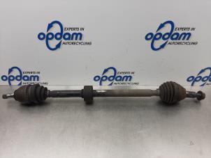 Used Front drive shaft, right Opel Vectra C 1.8 16V Price € 50,00 Margin scheme offered by Gebr Opdam B.V.