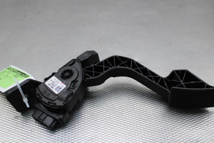 Gebrauchte Gaspedalposition Sensor Mitsubishi Space Star (A0) 1.0 12V Preis € 30,00 Margenregelung angeboten von Gebr Opdam B.V.