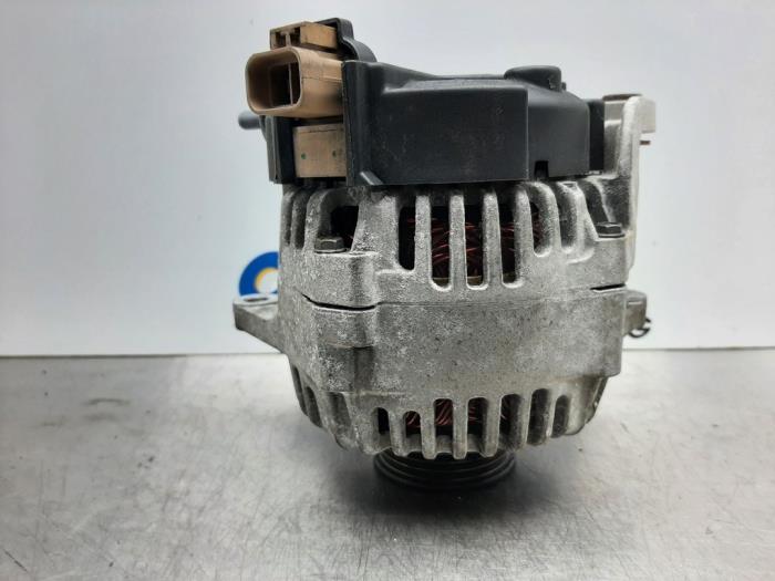 Usagé Dynamo Nissan Micra (K12) 1.2 16V Prix € 60,00 Règlement à la marge proposé par Gebr Opdam B.V.