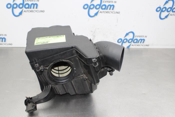 Begagnade Luftfilterhus Ford Focus 3 Wagon 1.5 TDCi ECOnetic Pris på förfrågan erbjuds av Gebr Opdam B.V.