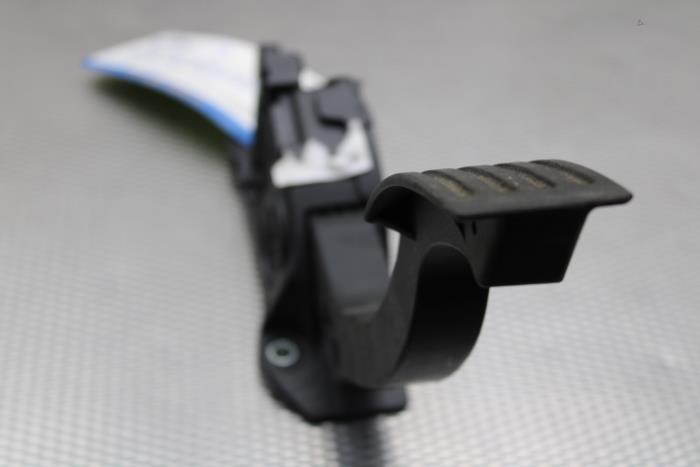 Begagnade Gaspedalsensor Ford Focus 3 Wagon 1.5 TDCi ECOnetic Pris € 30,00 Marginaltabell erbjuds av Gebr Opdam B.V.