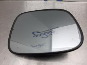 Used Mirror glass, right Chevrolet Spark 1.0 16V Price € 20,00 Margin scheme offered by Gebr Opdam B.V.