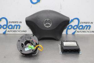 Usagé Kit + module airbag Mercedes Sprinter 3,5t (906.63) 314 CDI 16V Prix € 300,00 Règlement à la marge proposé par Gebr Opdam B.V.