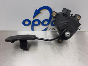 Używane Czujnik polozenia pedalu gazu Nissan Note (E11) 1.6 16V Cena na żądanie oferowane przez Gebr Opdam B.V.