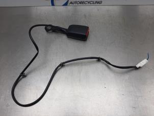 Used Front seatbelt buckle, left Nissan Note (E11) 1.6 16V Price on request offered by Gebr Opdam B.V.