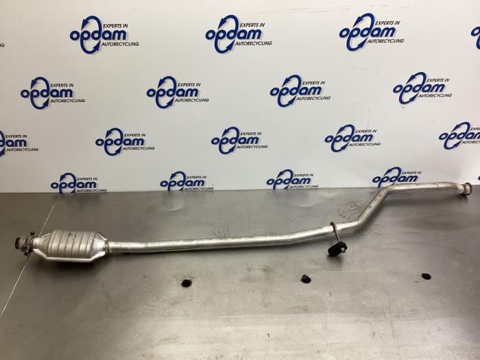 Gebrauchte Katalysator Peugeot 206 (2A/C/H/J/S) 1.4 XR,XS,XT,Gentry Preis € 40,00 Margenregelung angeboten von Gebr Opdam B.V.