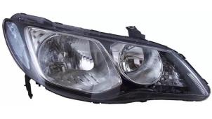 New Headlight, right Honda Civic Price € 140,00 Inclusive VAT offered by Gebr Opdam B.V.
