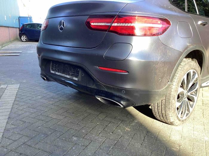 Rear bumper from a Mercedes-Benz GLC Coupe (C253) 2.0 350 e 16V 4-Matic 2017