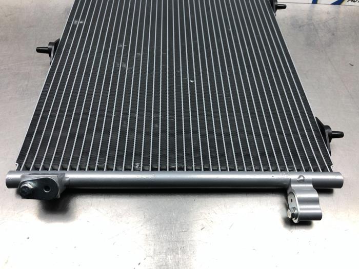 Air conditioning radiator from a Peugeot 207 2006