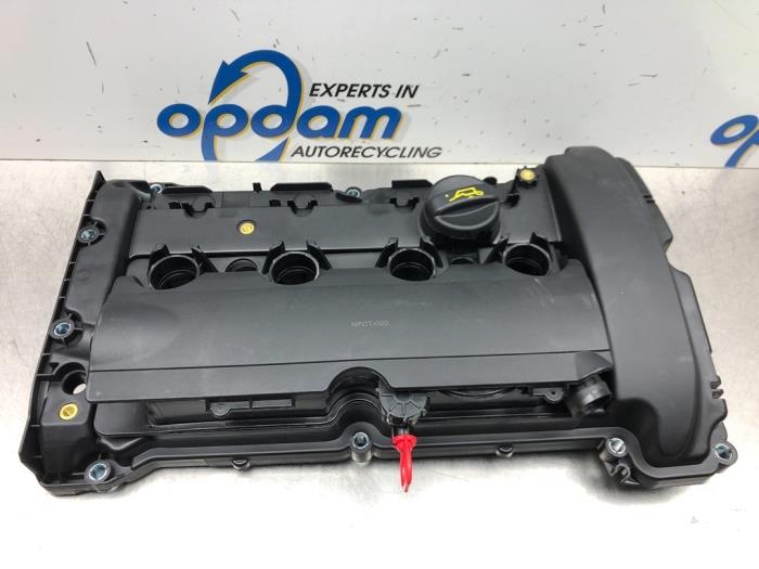 Neuf Couvercle soupapes Peugeot 508 Prix € 90,00 Prix TTC proposé par Gebr Opdam B.V.