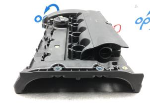 Ventildeckel van een Peugeot 5008 2010