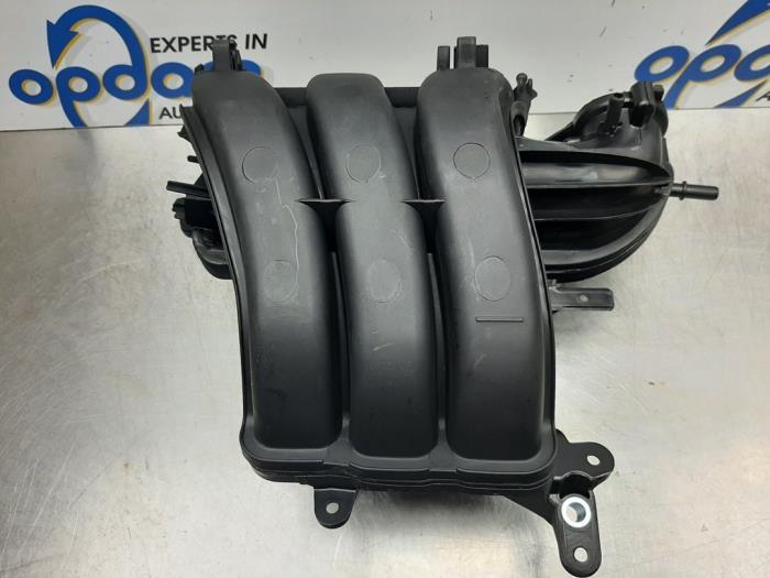 Intake manifold from a Volkswagen Polo 2016