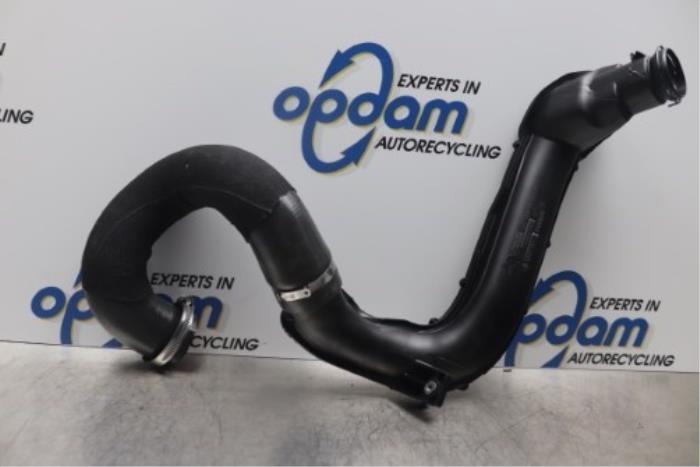 Turbo hose from a Renault Trafic 2010