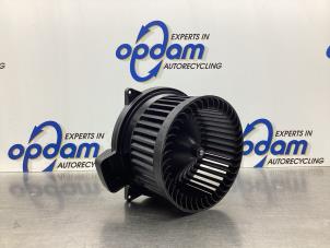 New Heating and ventilation fan motor Mercedes ML-Klasse Price € 211,69 Inclusive VAT offered by Gebr Opdam B.V.
