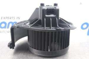 New Heating and ventilation fan motor Nissan NV400 Price € 120,94 Inclusive VAT offered by Gebr Opdam B.V.