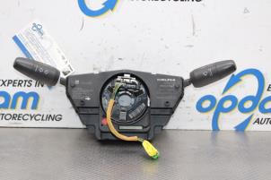 Usagé Commodo d'essuie glace Opel Corsa D 1.0 Prix € 35,00 Règlement à la marge proposé par Gebr Opdam B.V.