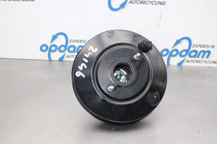 Usagé Servo frein Nissan Micra (K13) 1.2 12V Prix € 42,00 Règlement à la marge proposé par Gebr Opdam B.V.