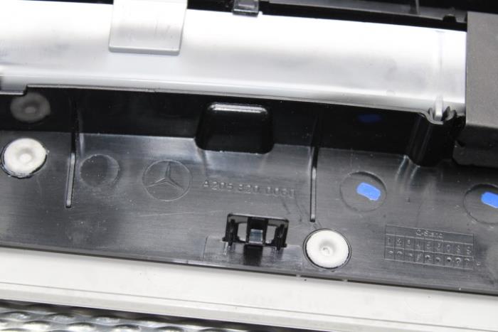 Third brake light from a Mercedes-Benz C (W205) C-350 e 2.0 16V 2015