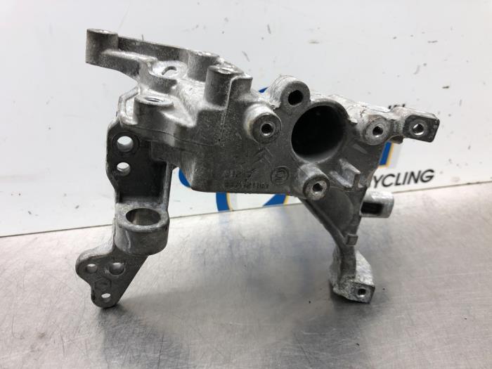 Gebrauchte Motorlager Peugeot Partner (GC/GF/GG/GJ/GK) 1.6 HDI 75 Phase 2 Preis € 34,00 Margenregelung angeboten von Gebr Opdam B.V.