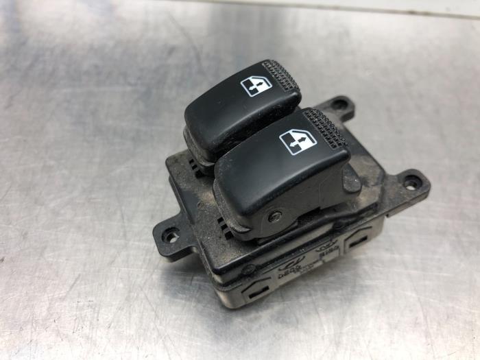 Usados Interruptor de ventanilla eléctrica Kia Picanto (BA) 1.0 12V Precio € 21,00 Norma de margen ofrecido por Gebr Opdam B.V.