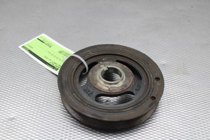 Crankshaft pulley from a Ford Transit Connect (PJ2) 1.6 TDCi 16V 95 2016