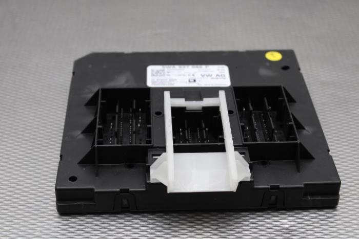 Used Body control computer Audi A3 Sportback (8YA) 2.0 35 TDI 16V Price € 191,00 Margin scheme offered by Gebr Opdam B.V.