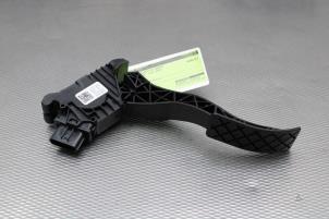 Used Throttle pedal position sensor Audi A3 Sportback (8YA) 2.0 35 TDI 16V Price € 40,00 Margin scheme offered by Gebr Opdam B.V.