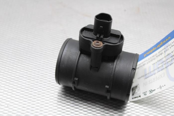 Gebrauchte Luftmengenmesser Opel Corsa D 1.2 16V Preis € 15,00 Margenregelung angeboten von Gebr Opdam B.V.