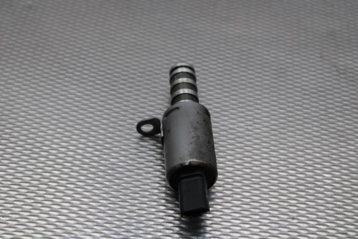 Begagnade Kamaxelsensor Citroen C3 (SC) 1.0 Vti 68 12V Pris € 26,00 Marginaltabell erbjuds av Gebr Opdam B.V.