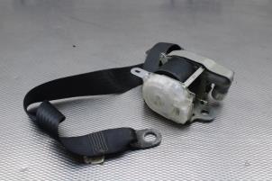 Used Front seatbelt, right Toyota Aygo (B10) 1.0 12V VVT-i Price € 60,00 Margin scheme offered by Gebr Opdam B.V.