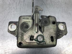 Used Bonnet lock mechanism Renault Modus/Grand Modus (JP) 1.2 16V Price € 20,00 Margin scheme offered by Gebr Opdam B.V.