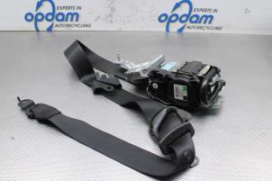 Used Front seatbelt, right Mercedes E (W212) E-200 CGI 16V BlueEfficiency Price on request offered by Gebr Opdam B.V.