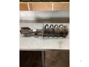 Used Front shock absorber rod, left Volkswagen Crafter (SY) 2.0 TDI Price € 151,25 Inclusive VAT offered by Gebr Opdam B.V.