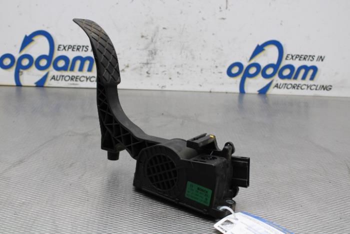 Begagnade Gaspedalsensor Skoda Fabia II Combi 1.2i 12V Pris € 26,00 Marginaltabell erbjuds av Gebr Opdam B.V.