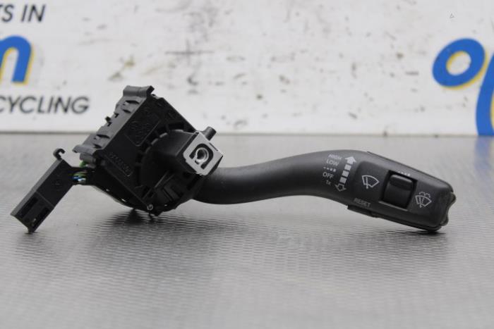 Wiper switch from a Audi A3 Cabriolet (8P7) 1.8 TFSI 16V 2011
