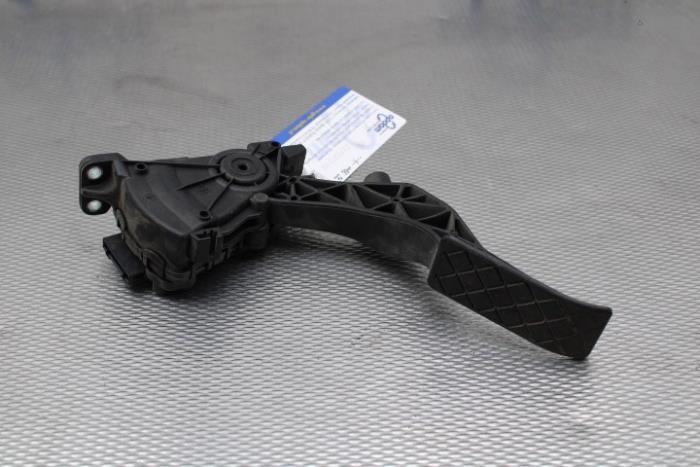 Begagnade Gaspedalsensor Volkswagen Transporter T6 2.0 TDI DRF Pris € 30,00 Marginaltabell erbjuds av Gebr Opdam B.V.