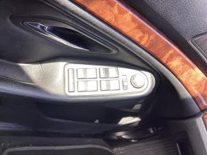 Usados Interruptor de ventanilla eléctrica BMW 5 serie (E39) 540i 32V Precio € 30,00 Norma de margen ofrecido por Gebr Opdam B.V.