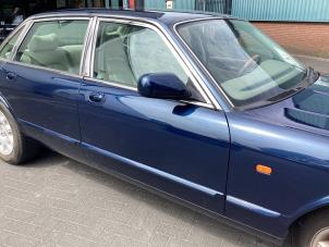 Used Front door 4-door, right Jaguar XJ8 (X308) 4.0 V8 32V Price € 200,00 Margin scheme offered by Gebr Opdam B.V.