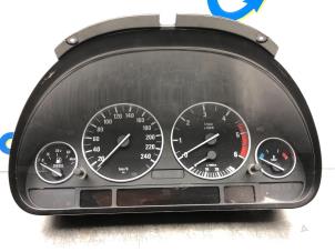 Used Odometer KM BMW 5 serie Touring (E39) 525d 24V Price € 75,00 Margin scheme offered by Gebr Opdam B.V.