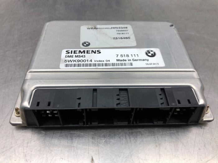 Used Engine management computer BMW 3 serie (E46/2) 325 Ci 24V Price € 85,00 Margin scheme offered by Gebr Opdam B.V.
