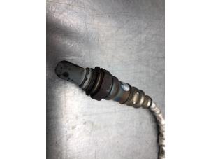 Lambda probe from a Peugeot 407 SW (6E) 2.0 16V 2006