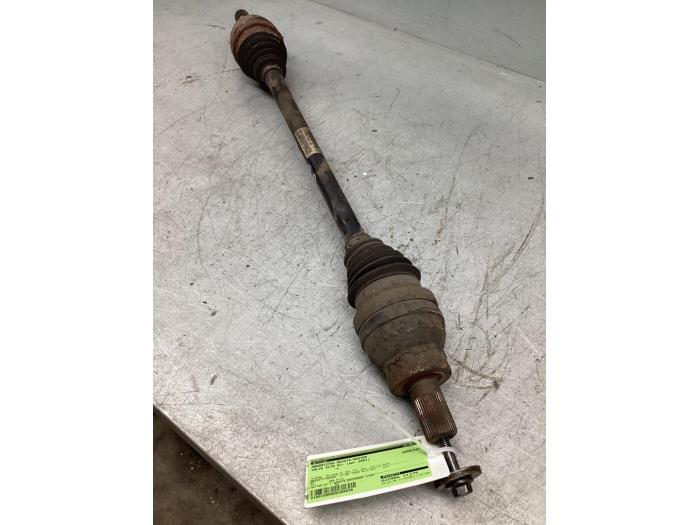 Drive shaft, rear right from a Volvo XC70 (SZ) XC70 2.4 T 20V 2001