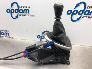 Usados Cable de mando de caja de cambios Nissan Qashqai (J10) 1.5 dCi DPF Precio € 50,00 Norma de margen ofrecido por Gebr Opdam B.V.
